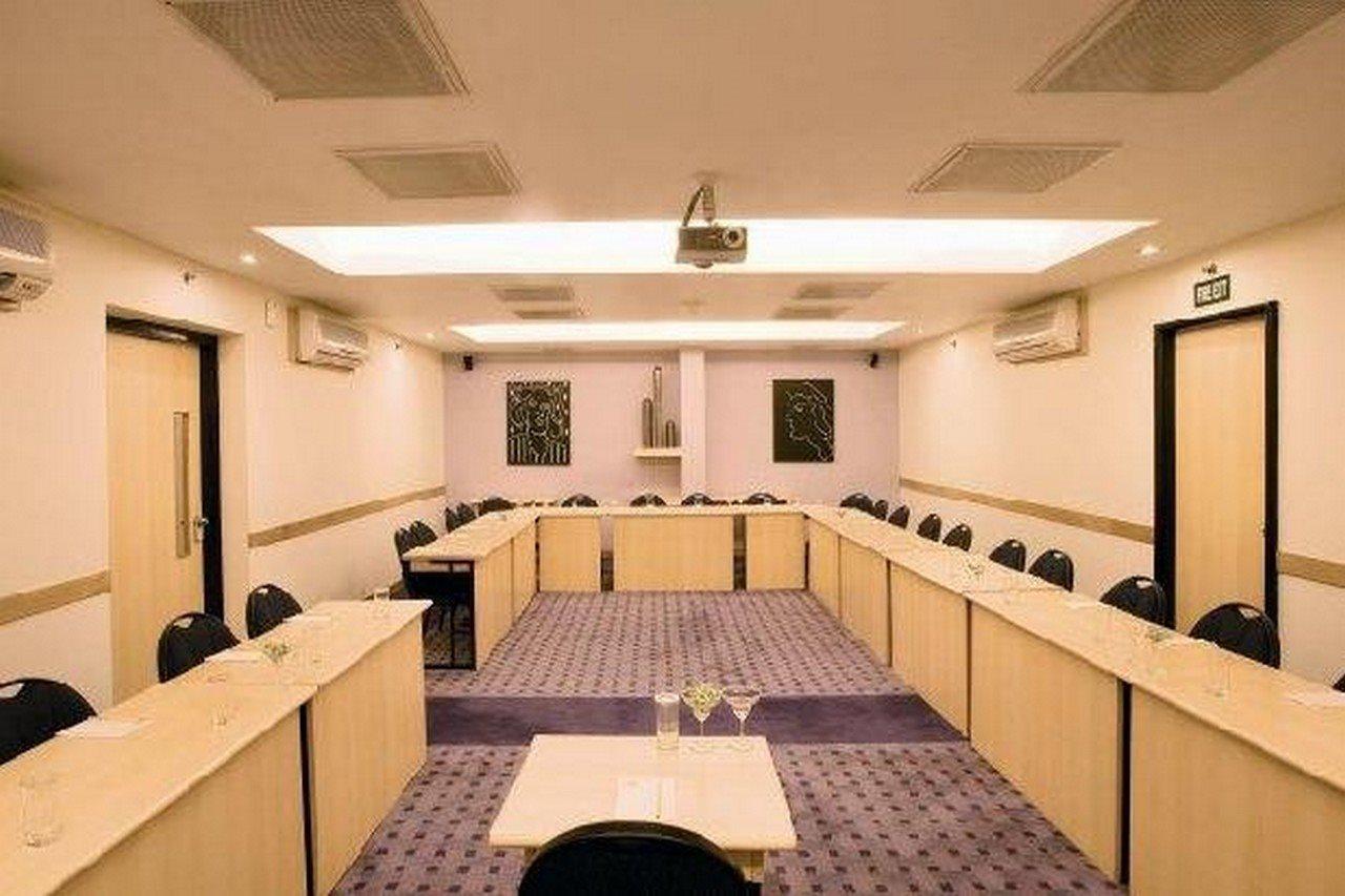Lemon Tree Hotel, Udyog Vihar, Gurugram Gurgaon Zewnętrze zdjęcie