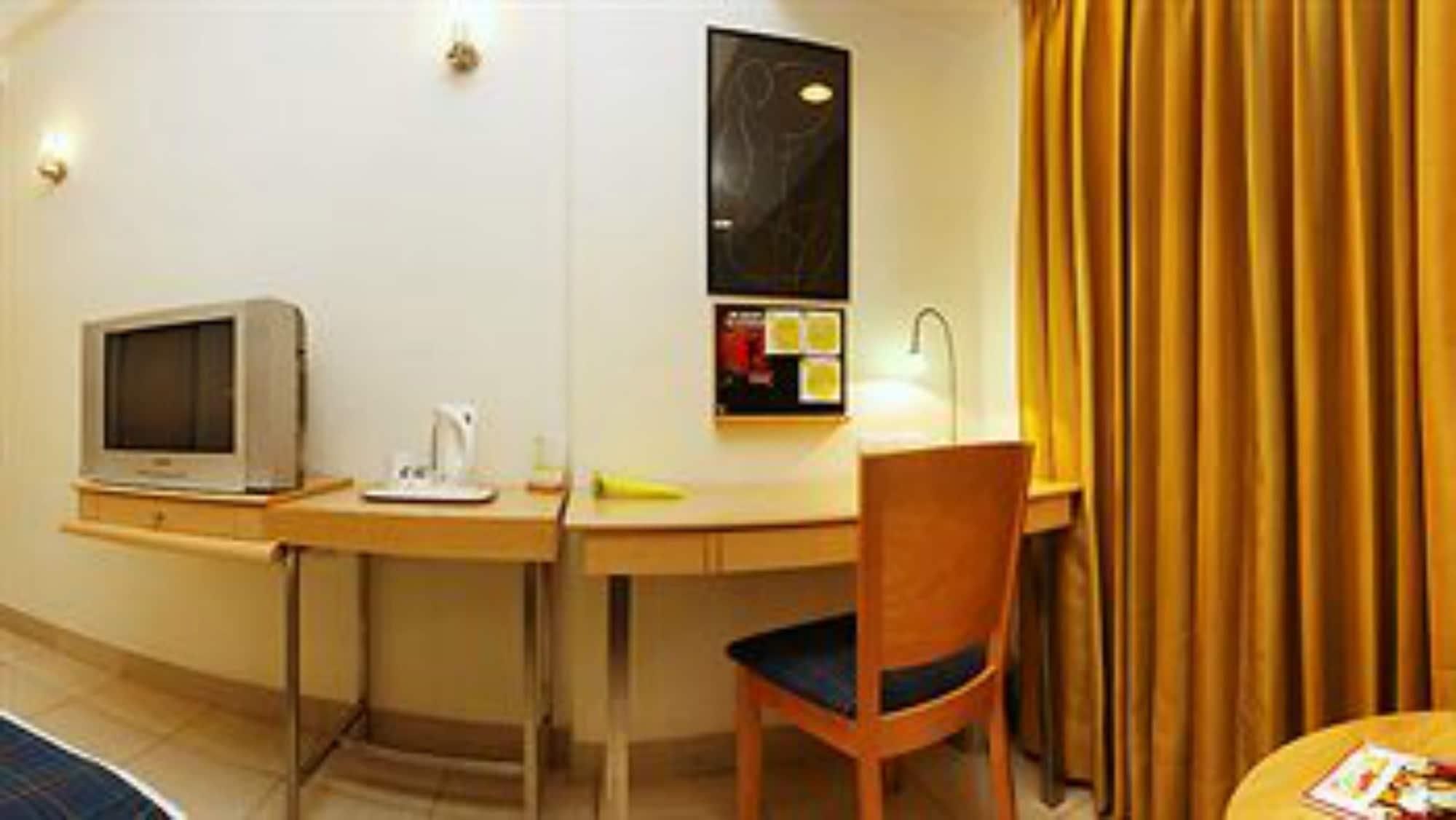 Lemon Tree Hotel, Udyog Vihar, Gurugram Gurgaon Zewnętrze zdjęcie