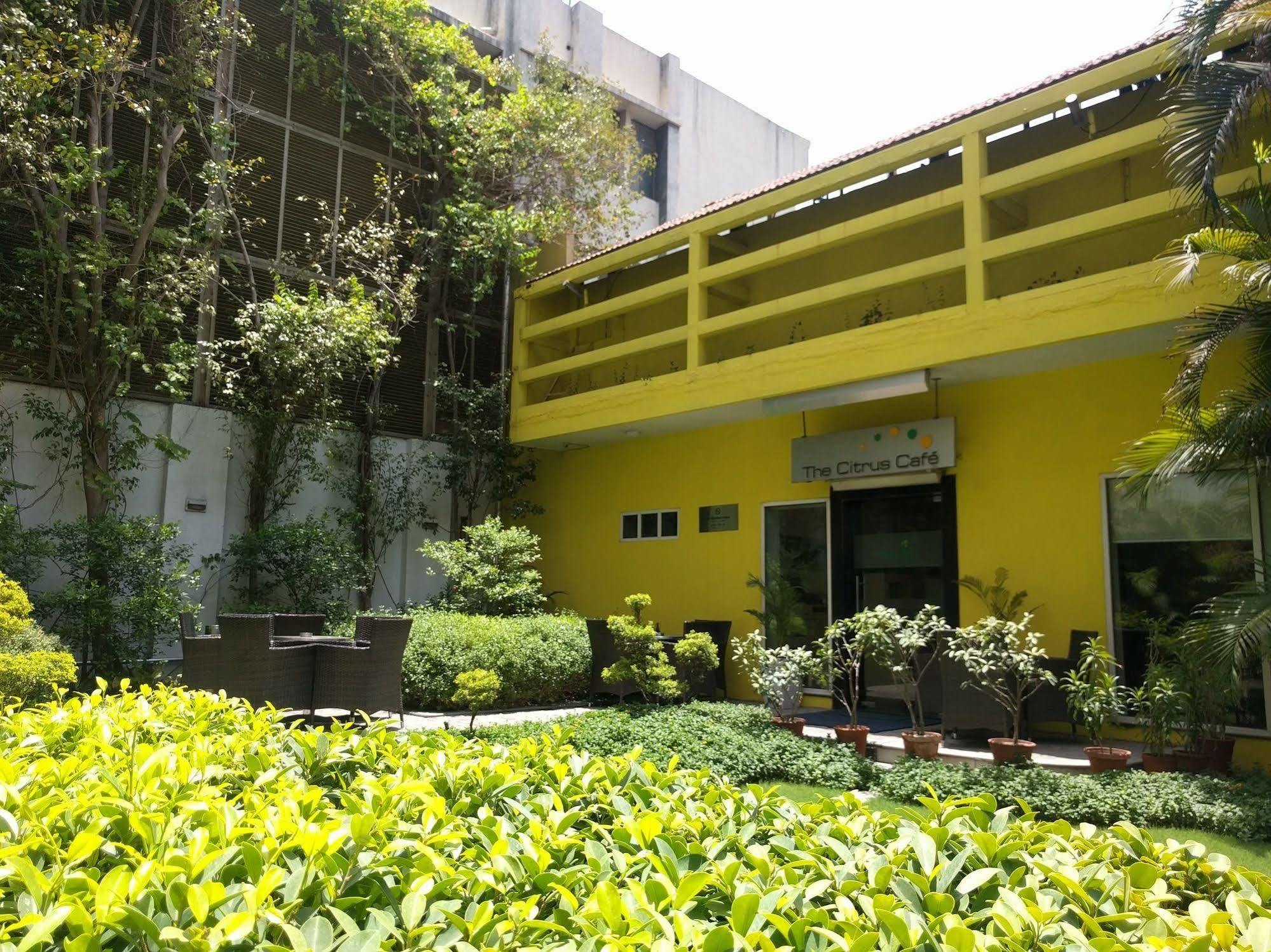 Lemon Tree Hotel, Udyog Vihar, Gurugram Gurgaon Zewnętrze zdjęcie