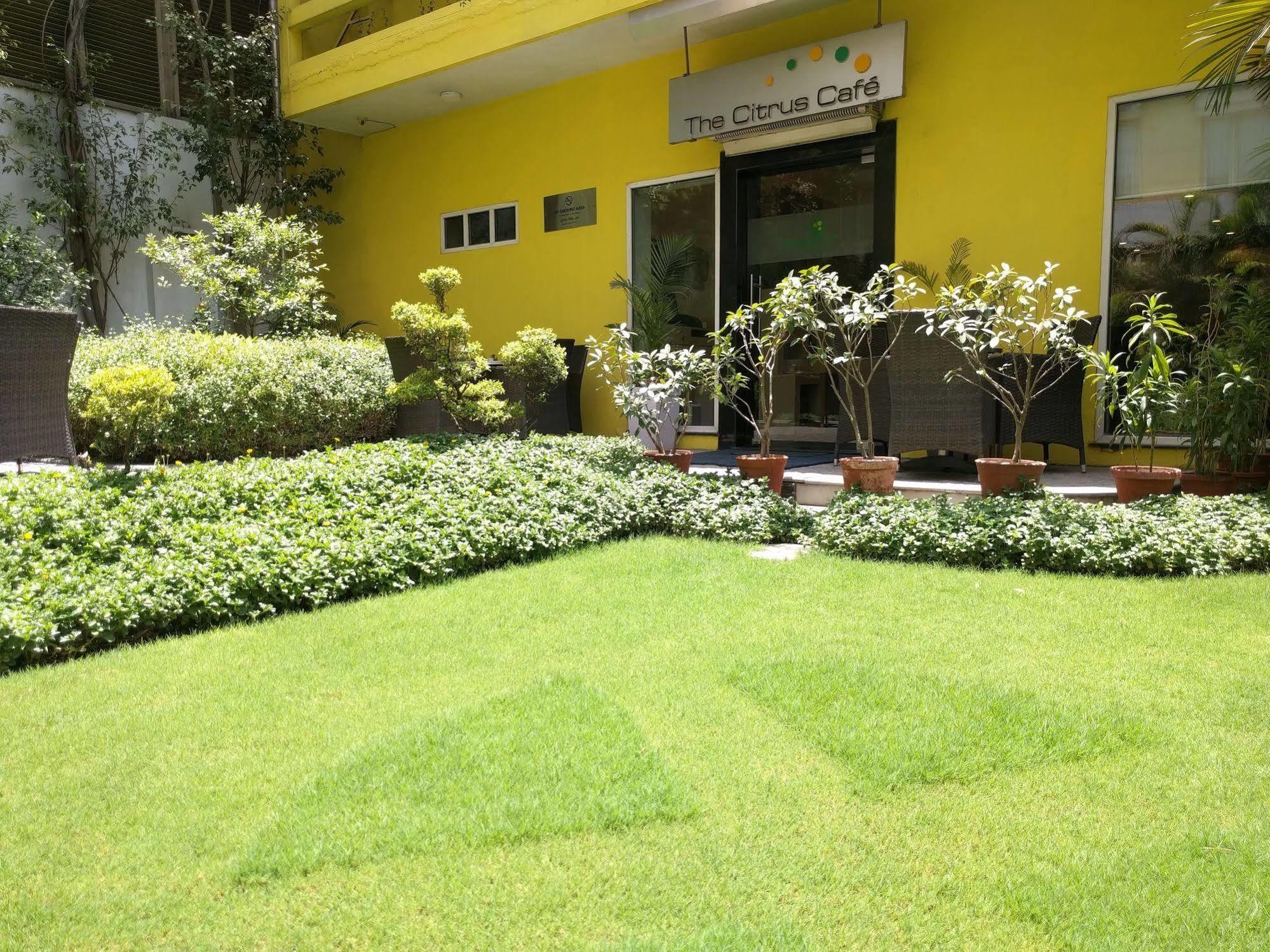 Lemon Tree Hotel, Udyog Vihar, Gurugram Gurgaon Zewnętrze zdjęcie