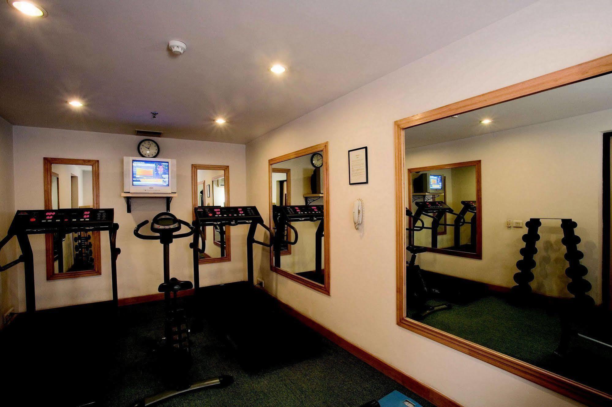 Lemon Tree Hotel, Udyog Vihar, Gurugram Gurgaon Zewnętrze zdjęcie
