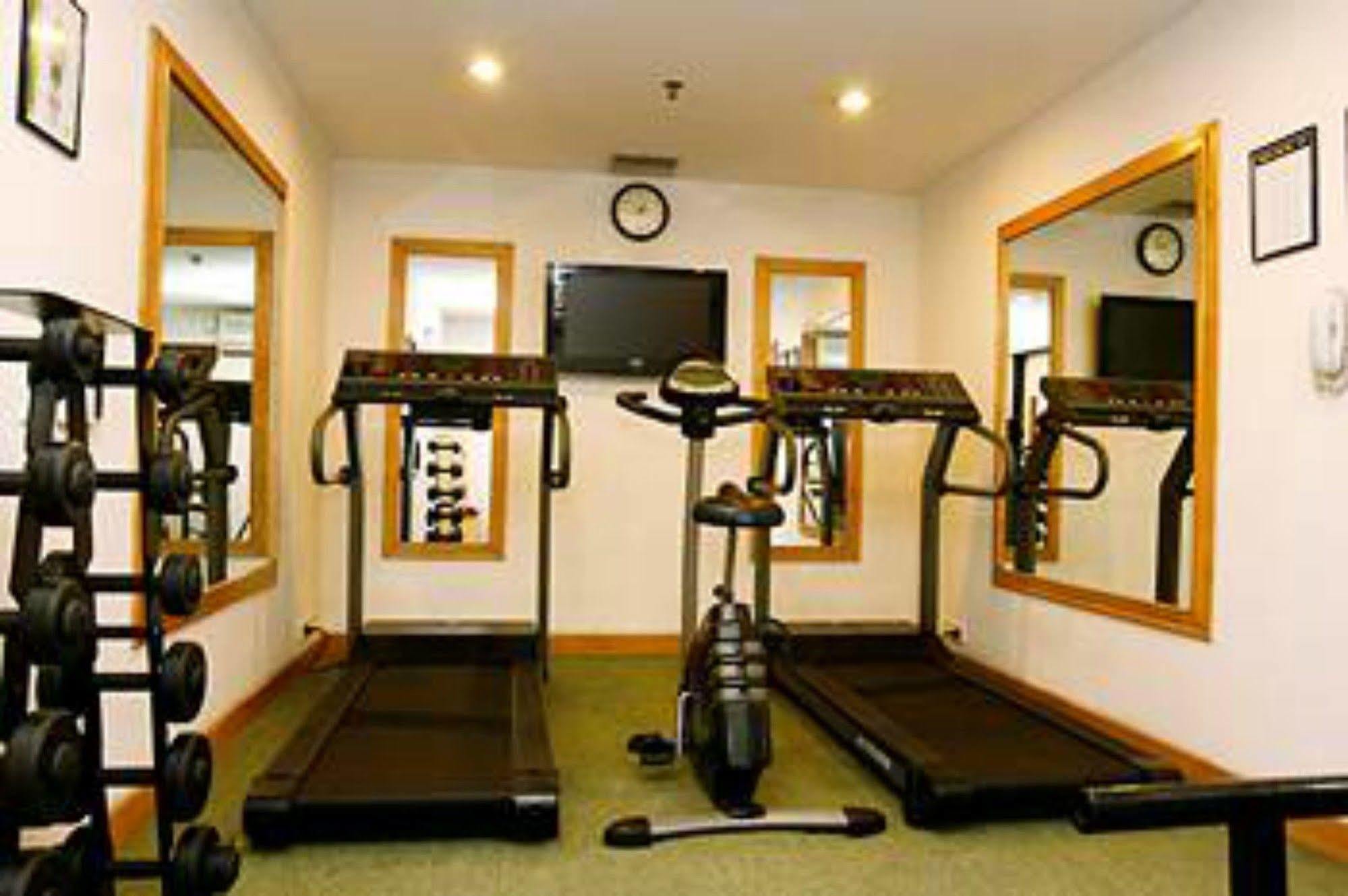 Lemon Tree Hotel, Udyog Vihar, Gurugram Gurgaon Zewnętrze zdjęcie